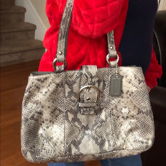 Coach Soho Embossed Leather Exotic carryall. - Picture 6 of 6